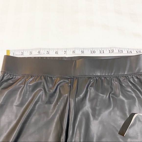 NWT Ardene Leather-like Pleather Leggings - Picture 3 of 7